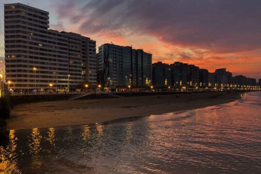 Qué Ver en Gijón: Las Mejores Atracciones de la Ciudad Costera Asturiana Turismo Asturias - Turismo de Asturias - Qué ver, Qué Visitar, Qué hacer en Asturias