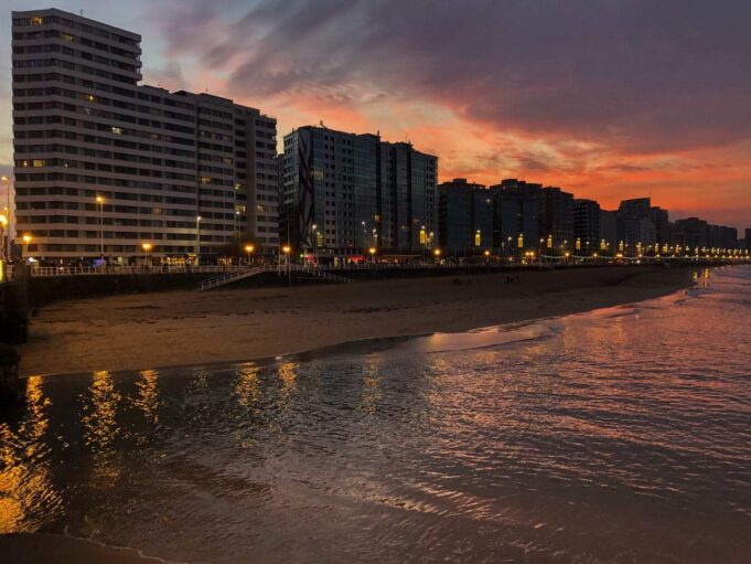 Qué Ver en Gijón: Las Mejores Atracciones de la Ciudad Costera Asturiana